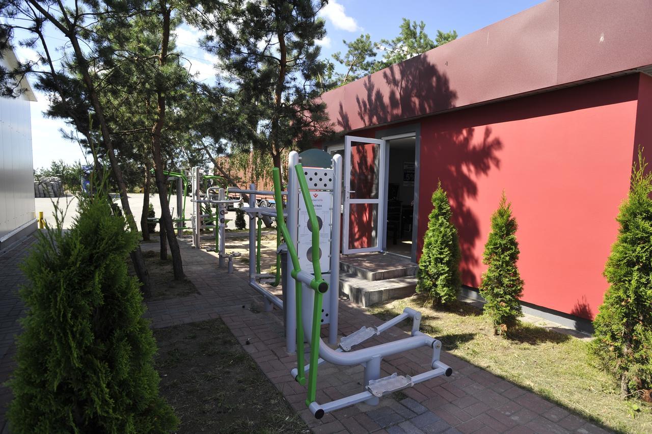 Hotel Lotos Woskrzenice Duze Exterior photo